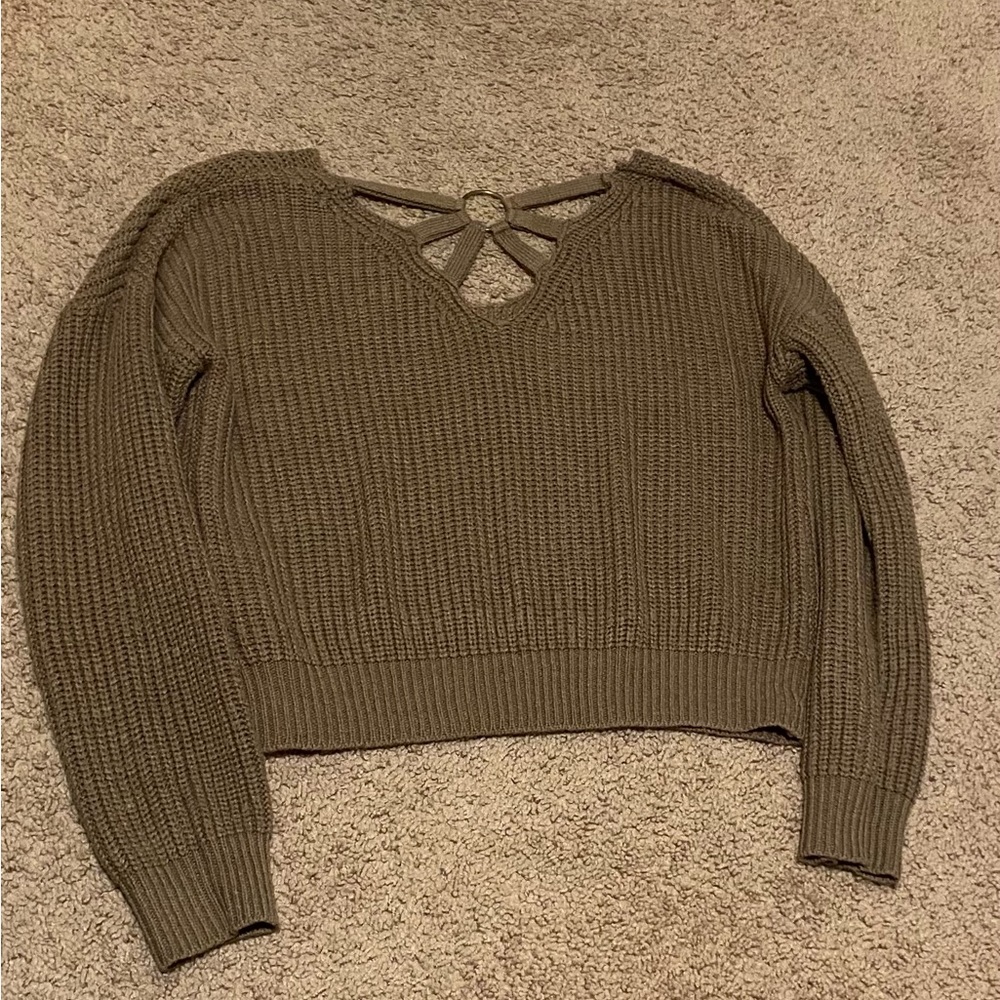 Women’s knitted sweater
